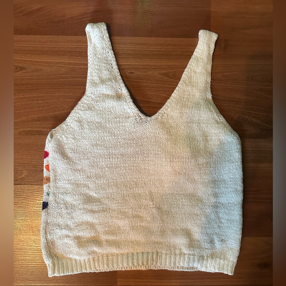 NWT Moon 🌙 & Madison ❤️ sweater tank size XS - Picture 5 of 5